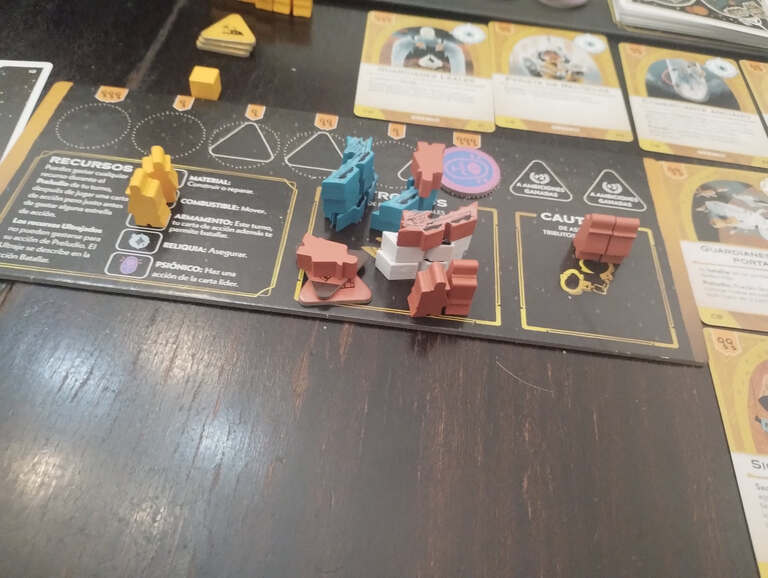 Foto de una pila de trofeos